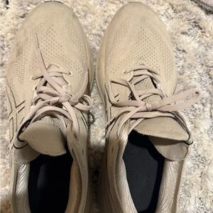 Asics Men's Athletic Shoes - Cream